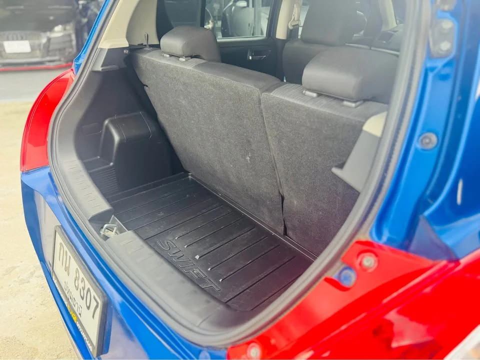 2013 Suzuki Swift II 2