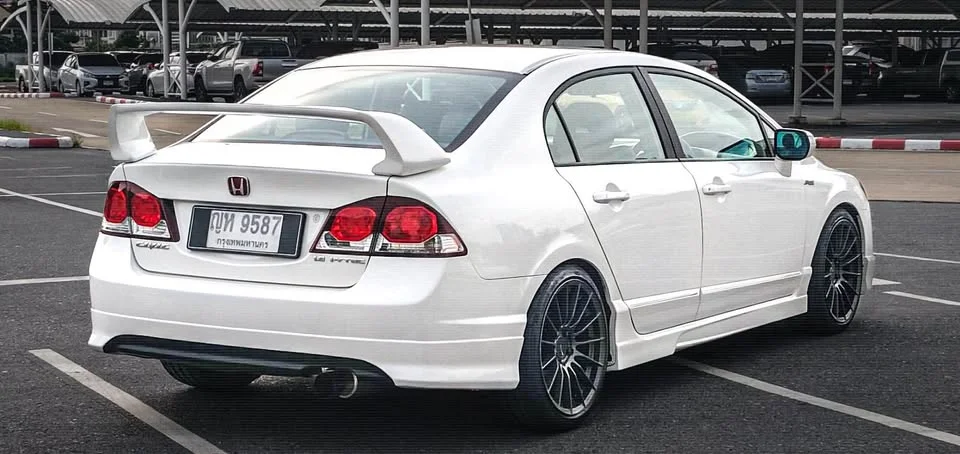 2011 Honda Civic VIII 2