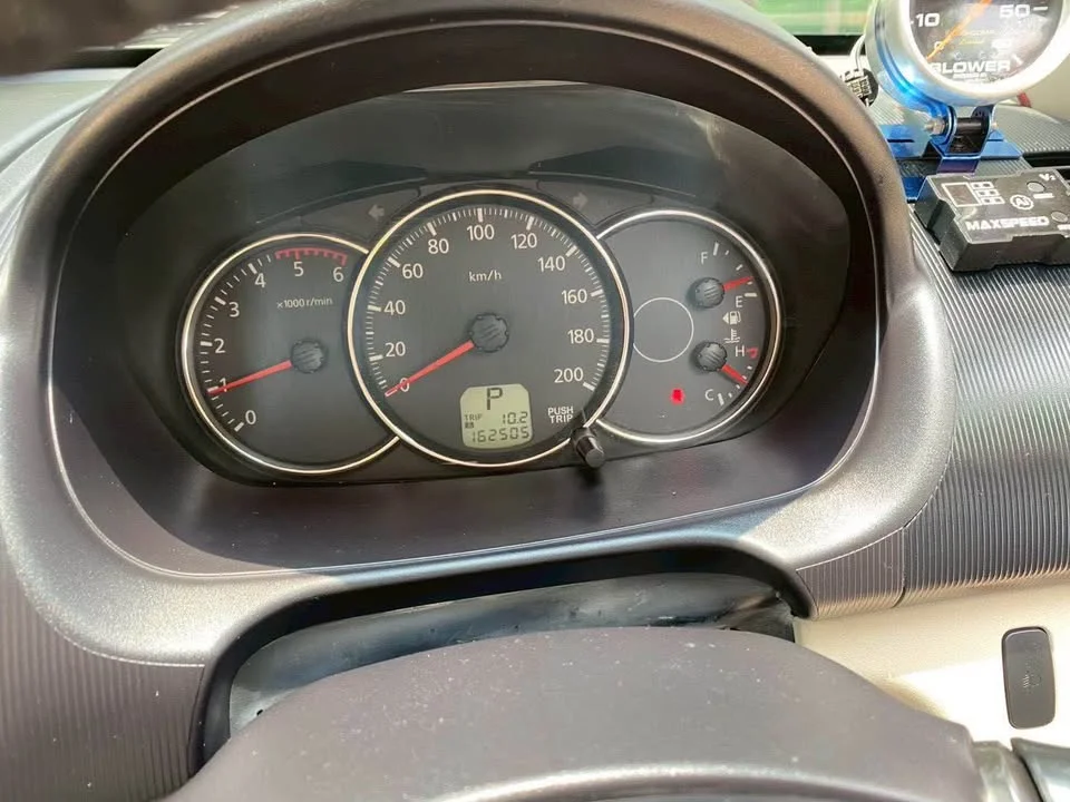 2013 Mitsubishi Pajero Sport II 2