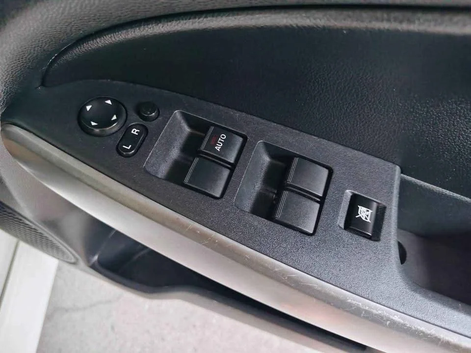 2012 Mazda 2 II 2