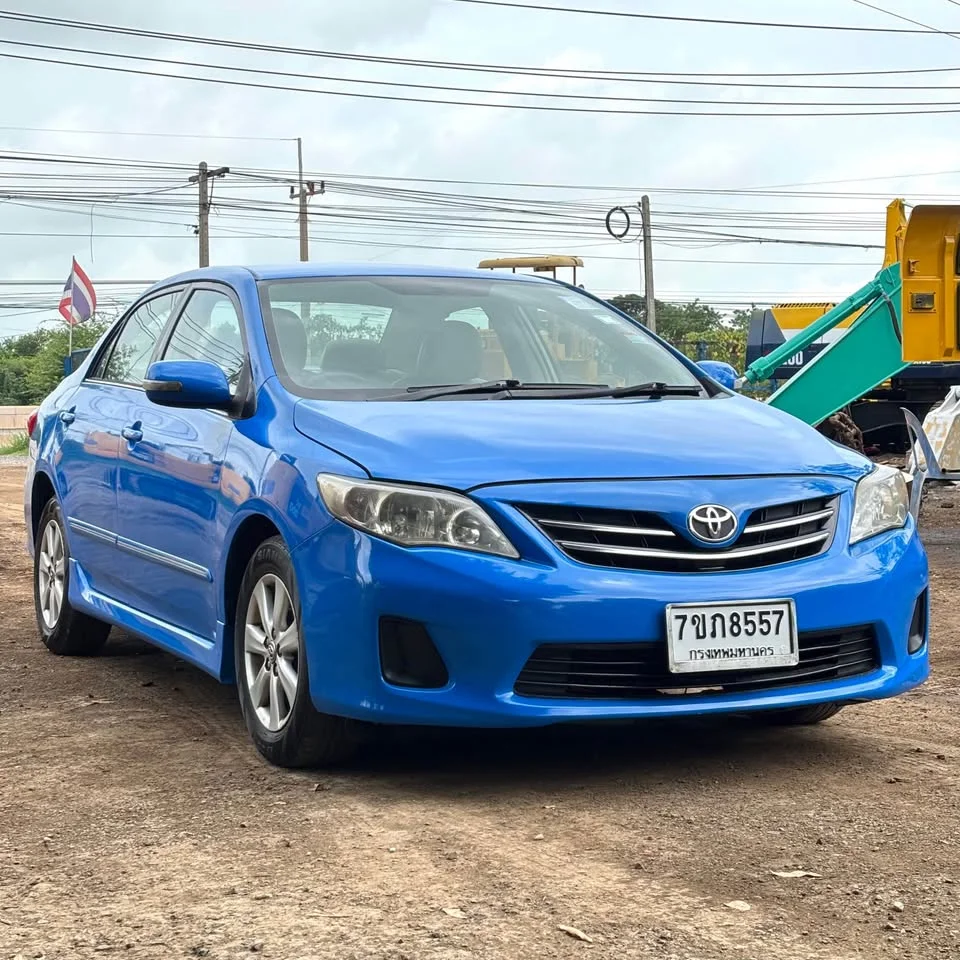 2012 Toyota Corolla Altis X (E140) 3