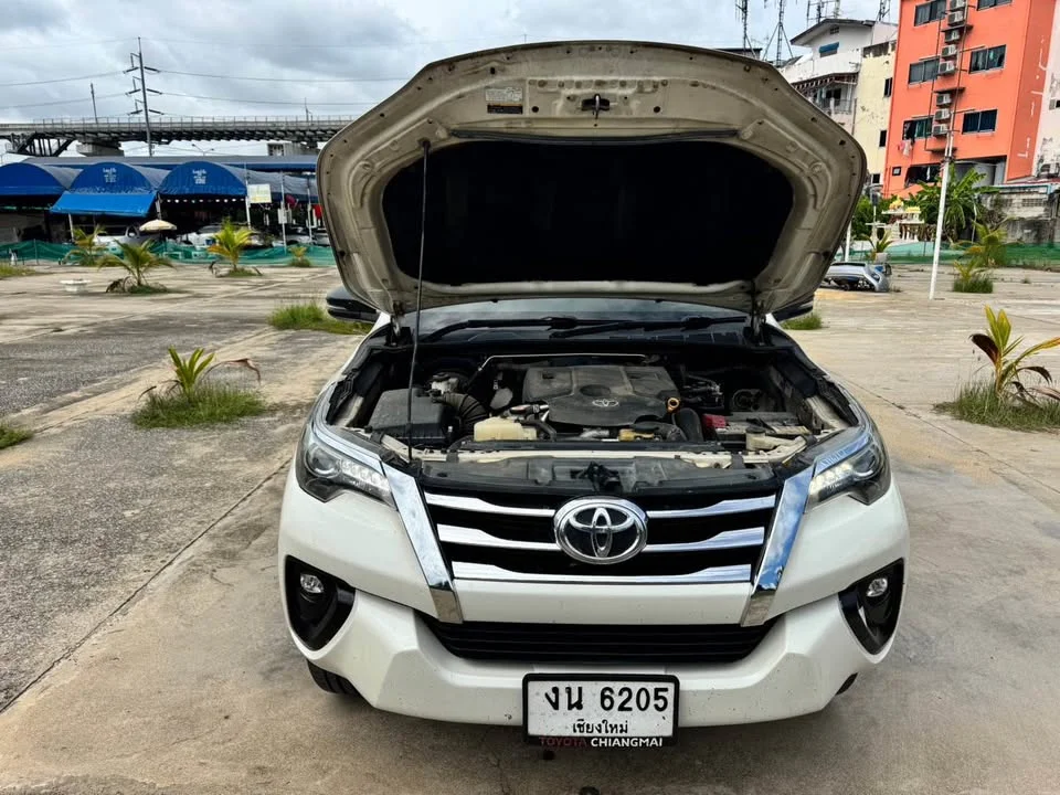 2018 Toyota Fortuner II 2