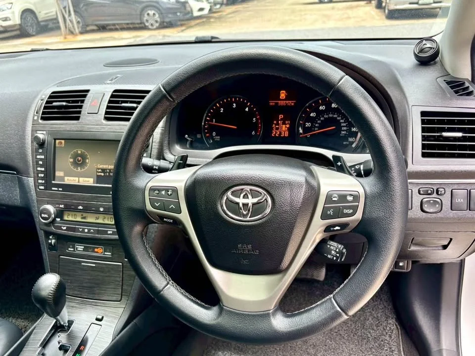 2010 Toyota Camry VI (XV40) 3