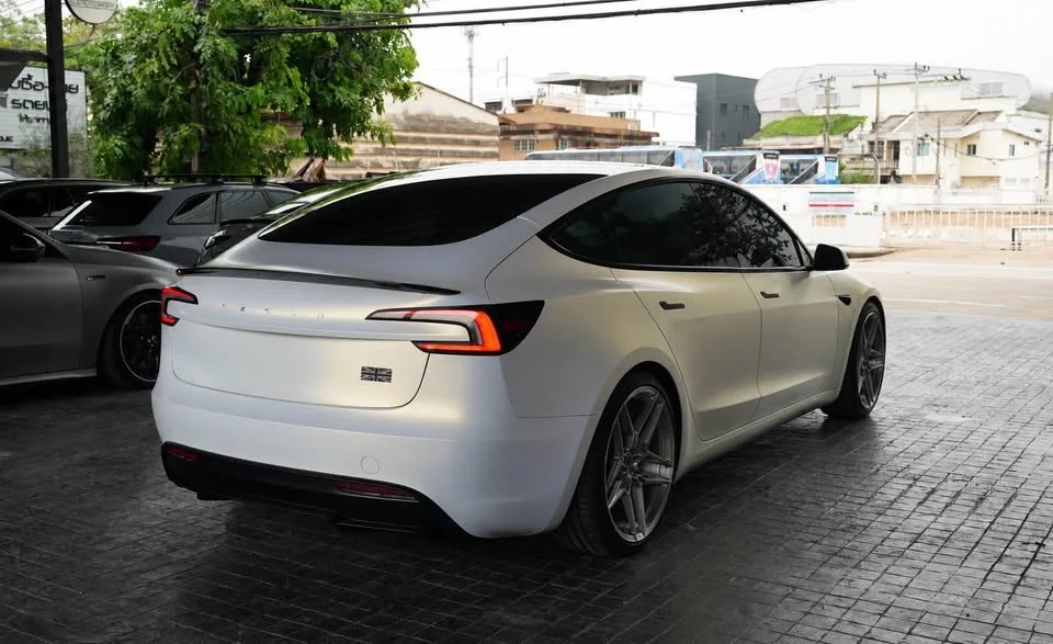 2024 Tesla Model 3 3
