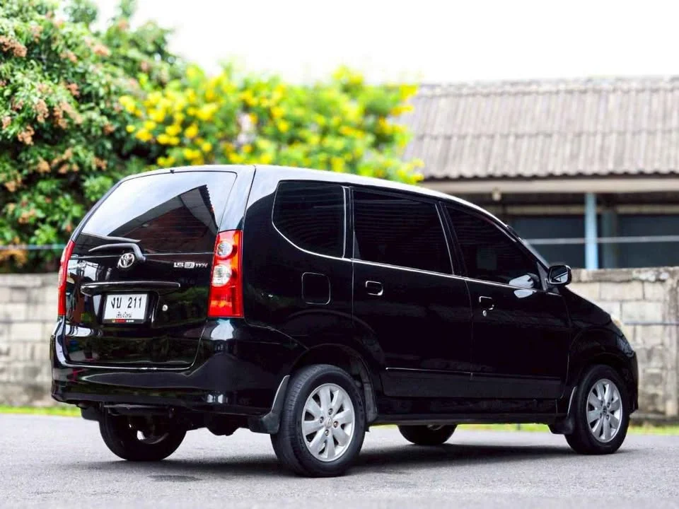 2008 Toyota Avanza I 2