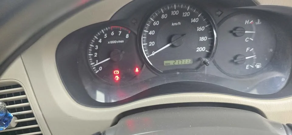 2012 Toyota Innova I 3