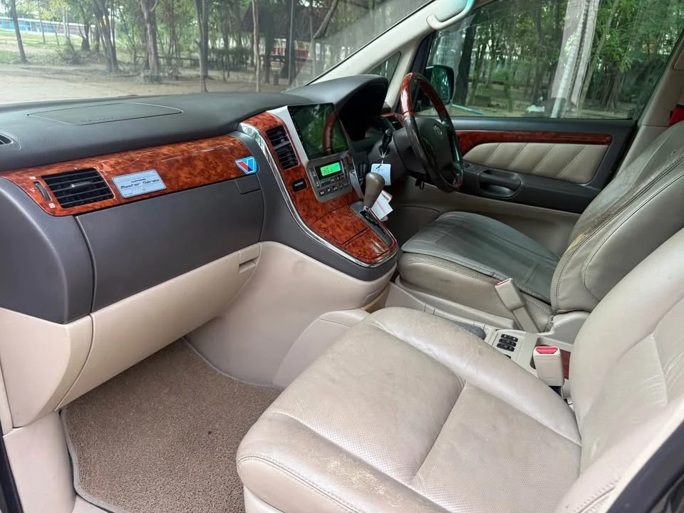 2005 Toyota Alphard, Vellfire I (AH10) 3