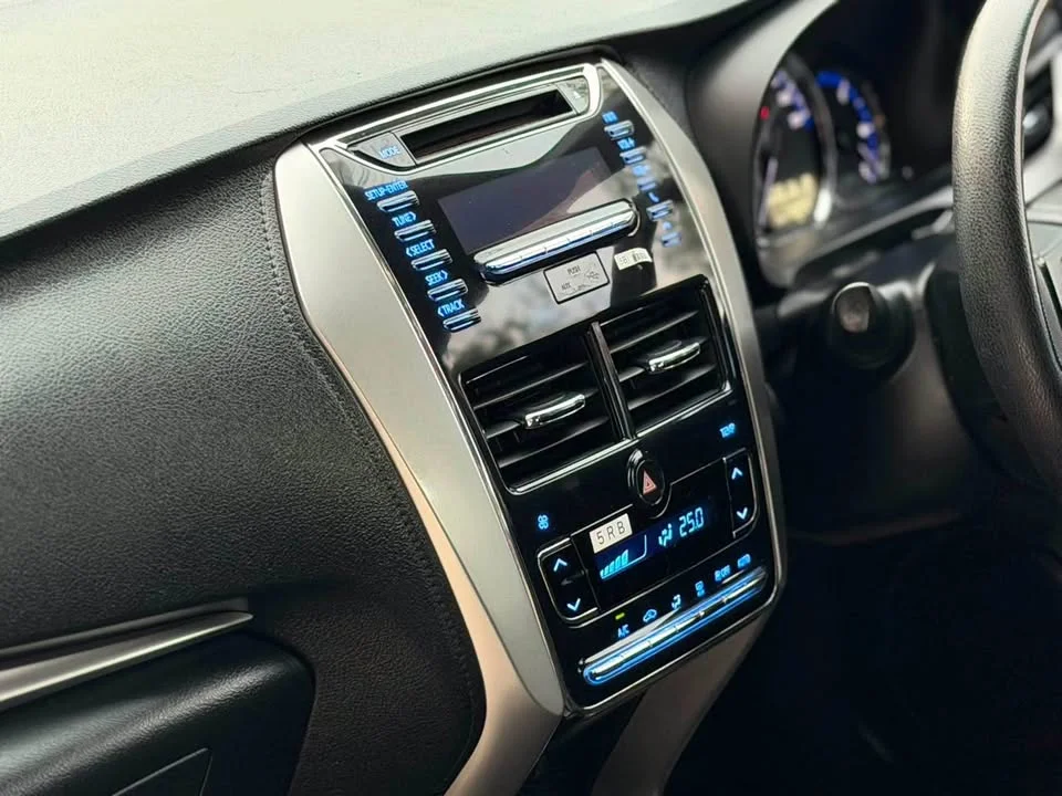 2018 Toyota Yaris ATIV III 3