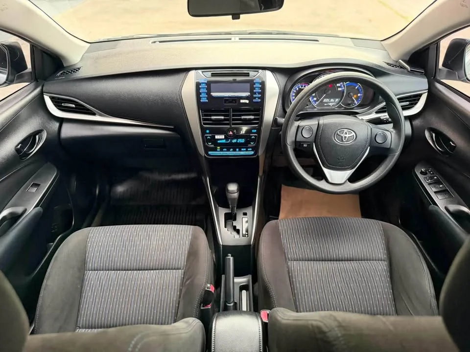 2018 Toyota Yaris ATIV III 2