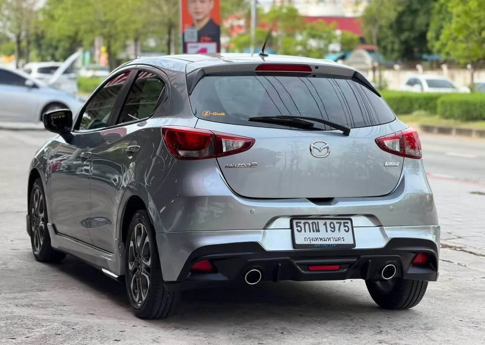 2016 Mazda 2 III 3