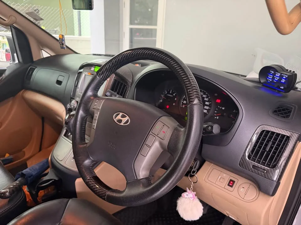 2011 Hyundai H-1 II 2