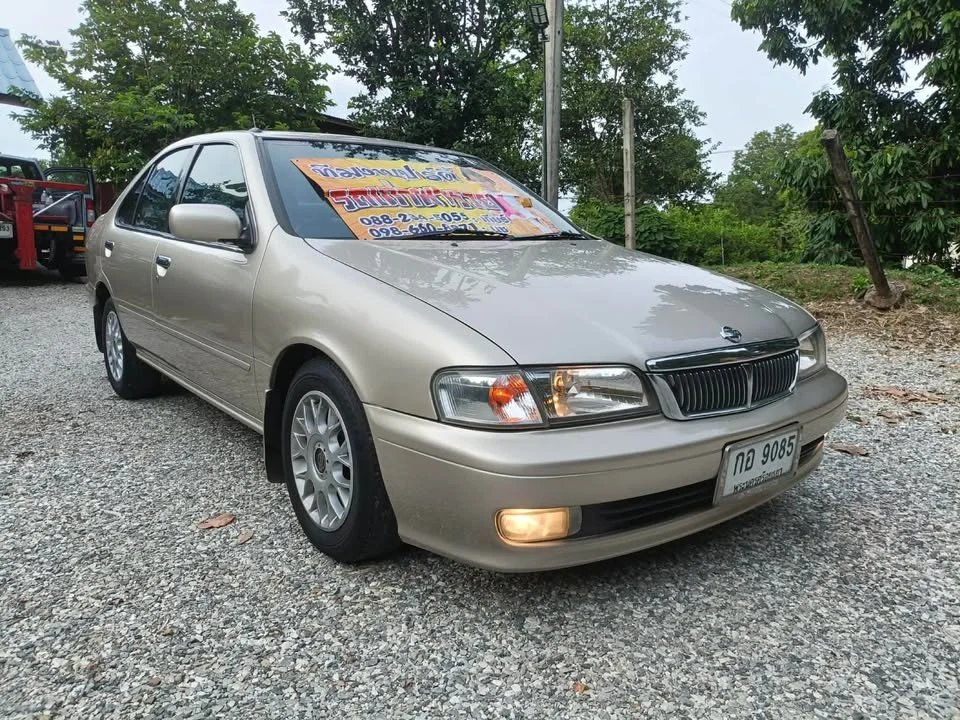 2002 Nissan Sunny IV 2