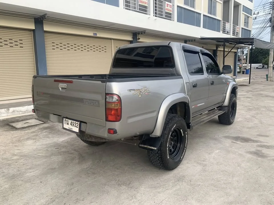 2002 Toyota Hilux Tiger VI 3