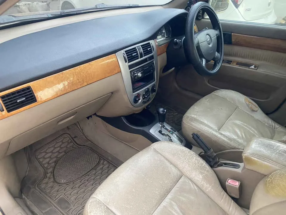 2004 Chevrolet Optra 2