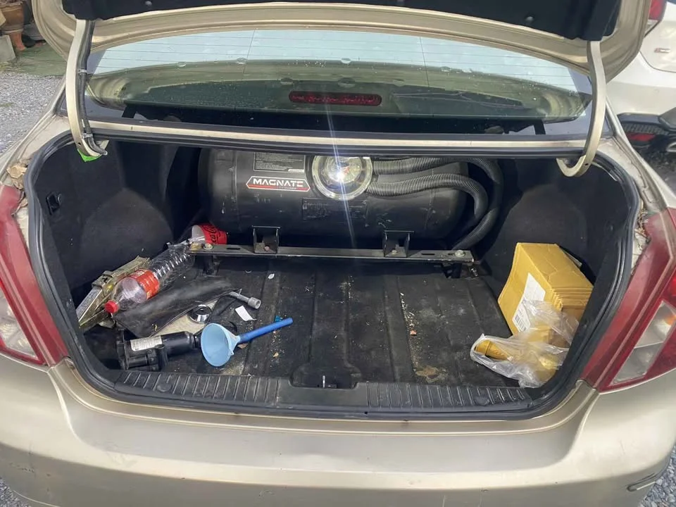 2004 Chevrolet Optra 3