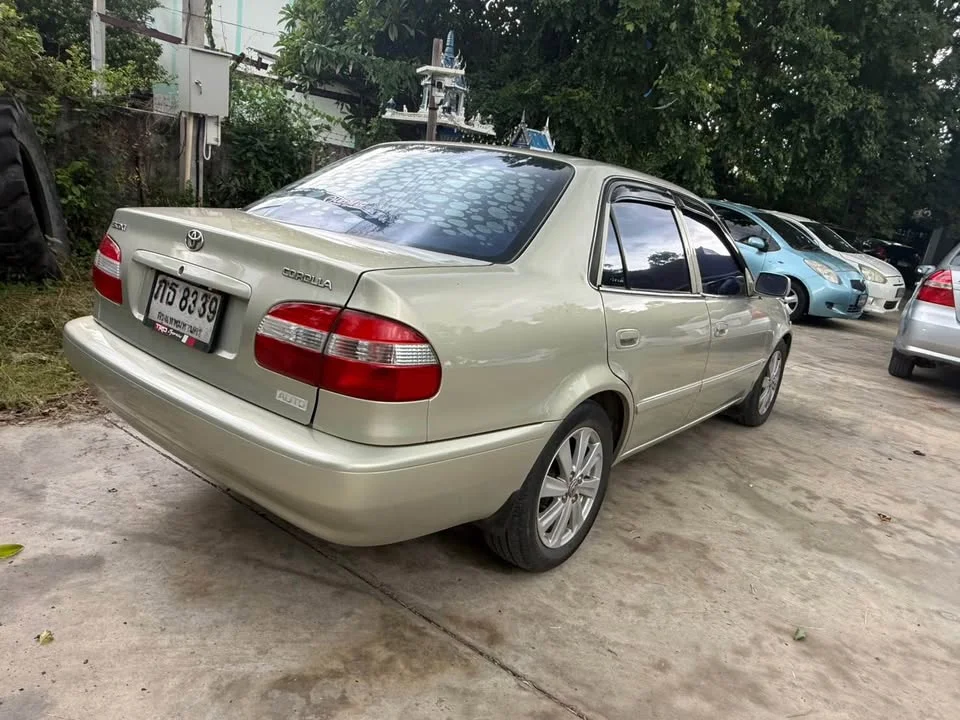 2001 Toyota Corolla Altis VIII (E110) 3