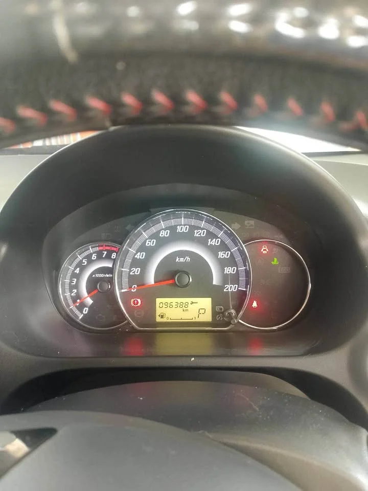 2008 Mitsubishi Mirage VI 3