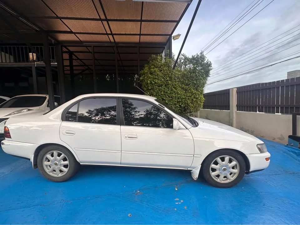 2000 Toyota Corolla Altis VII (E100) 3