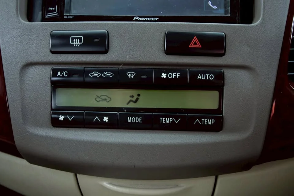 2007 Toyota Innova I 2