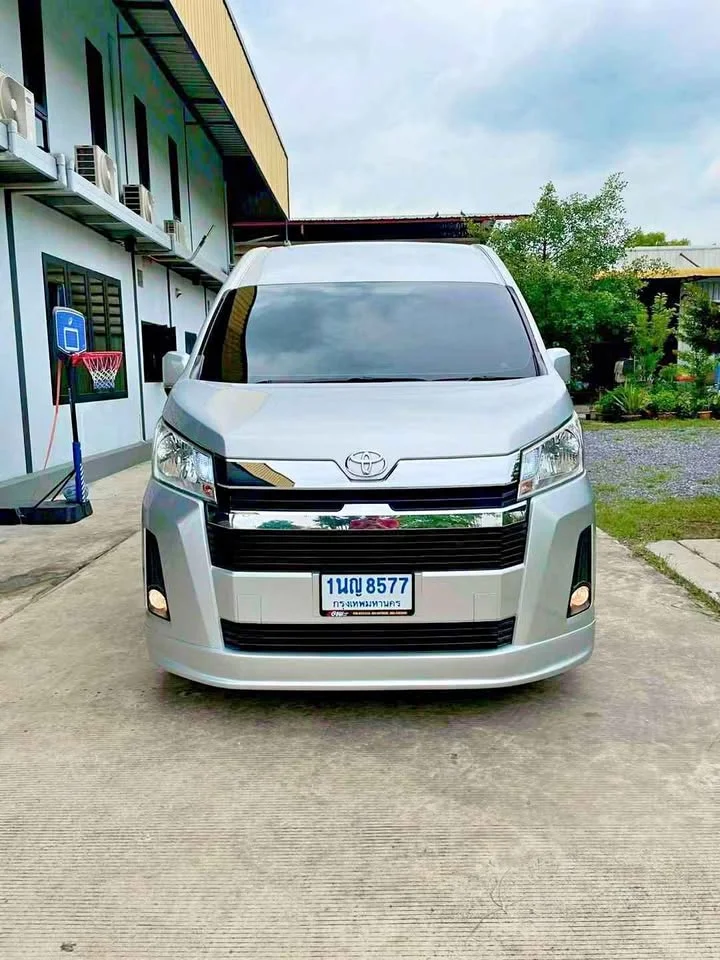 2020 Toyota Commuter VI (H300) 3