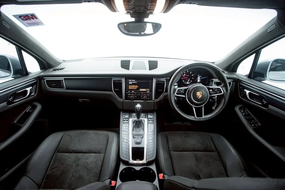 2015 Porsche Macan I 2