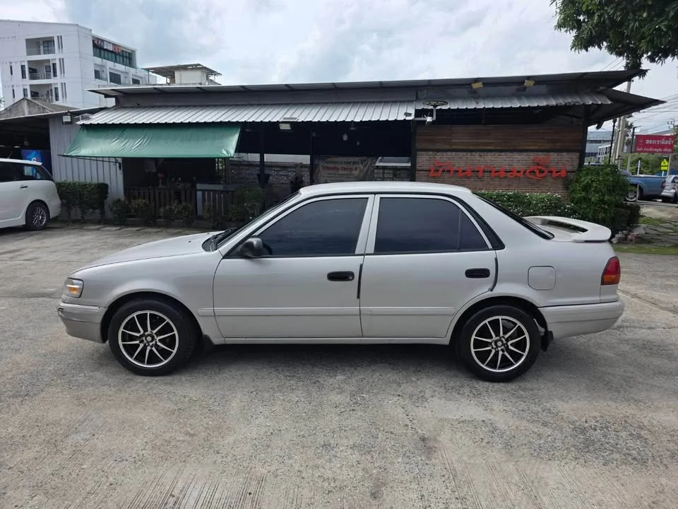 1996 Toyota Corolla Altis VIII (E110) 3