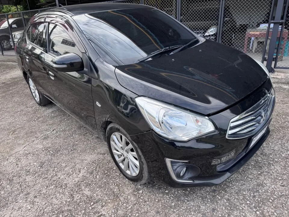 2015 Mitsubishi Attrage VI 2