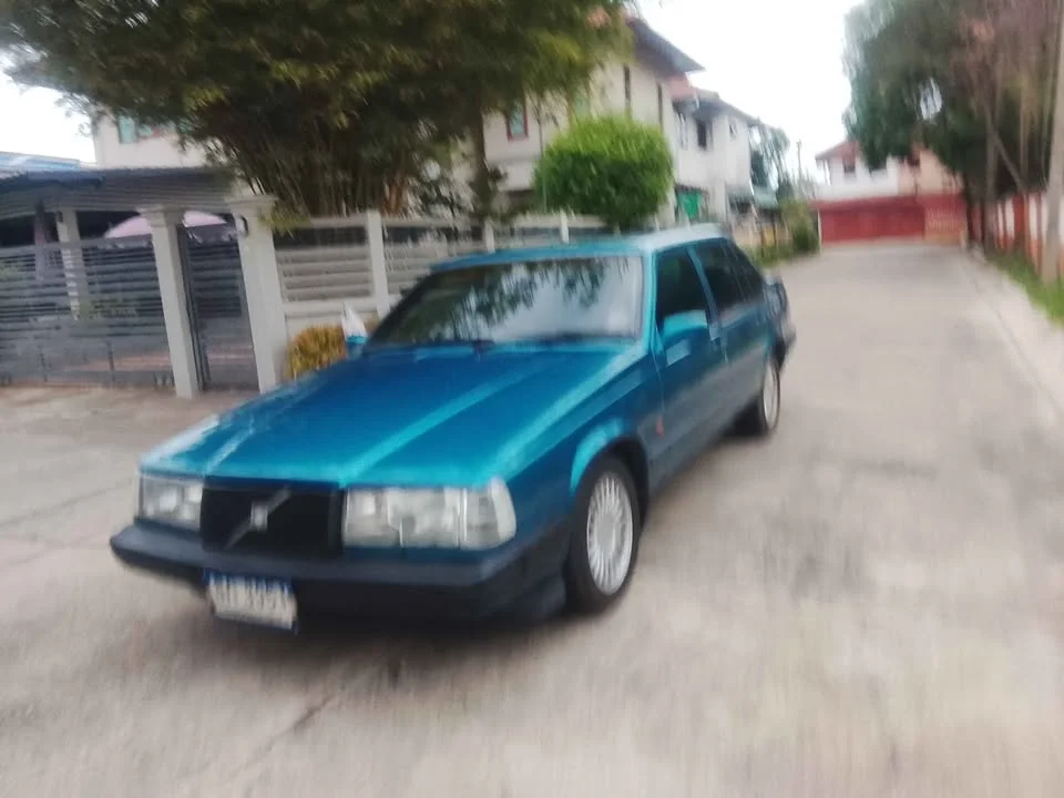 2000 Volvo 900 Series 3