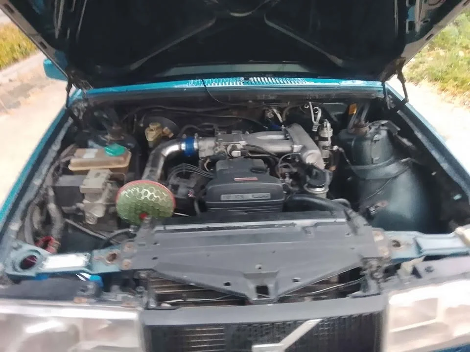 2000 Volvo 900 Series 2