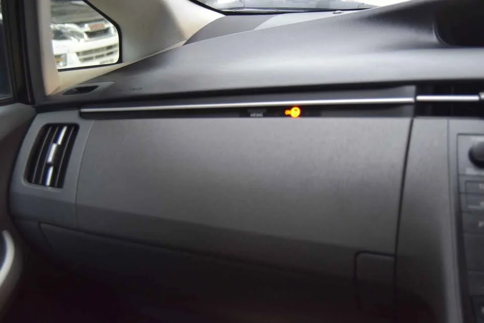 2011 Toyota Prius III 2