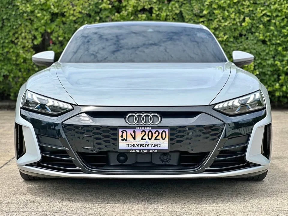 2022 Audi e-tron GT 2