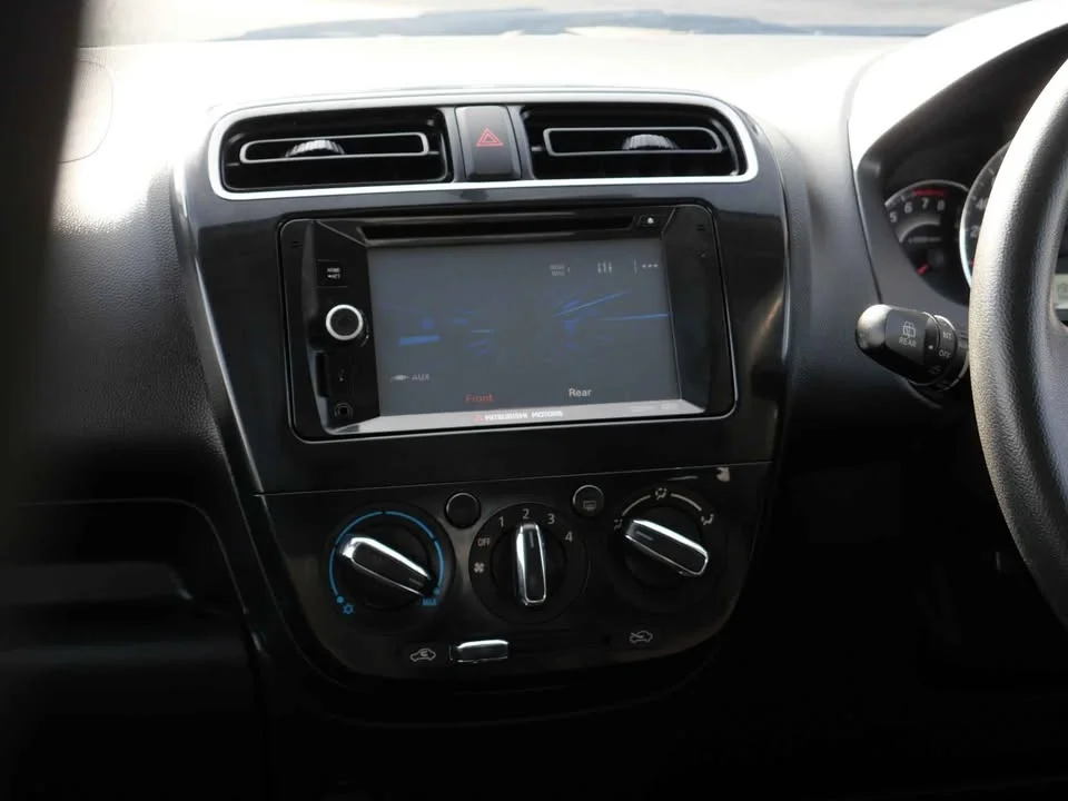 2018 Mitsubishi Mirage VI 2