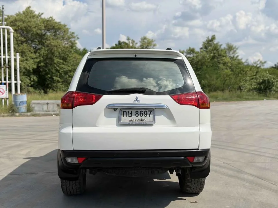 2011 Mitsubishi Pajero Sport II 3