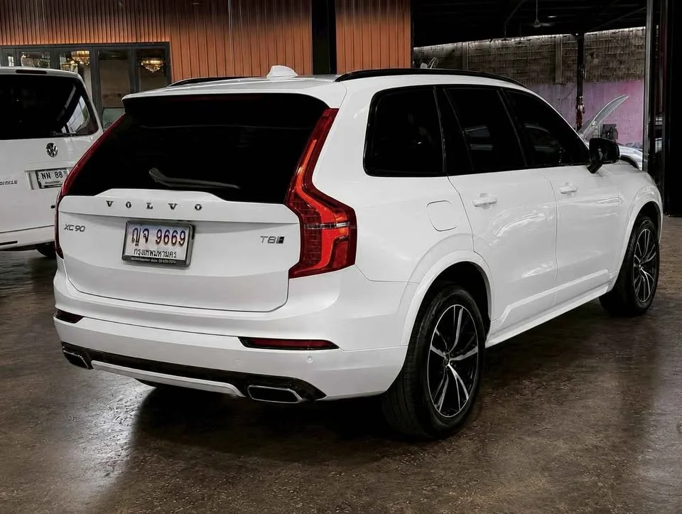 2021 Volvo XC90 II 2