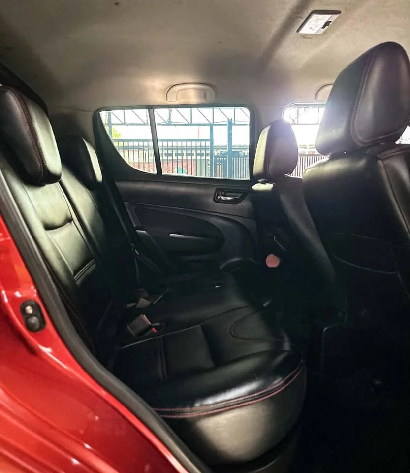 2012 Suzuki Swift II 2