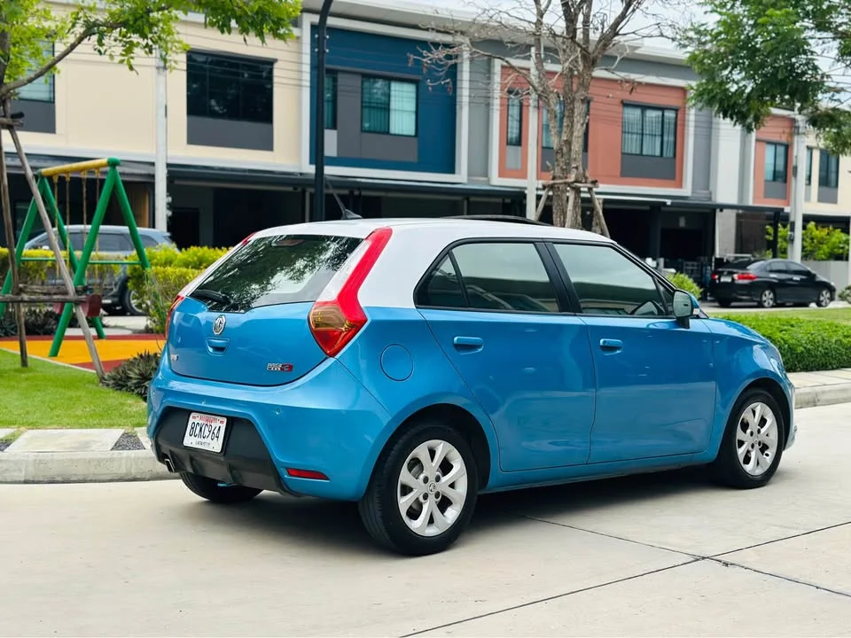 2017 MG 3 II 3