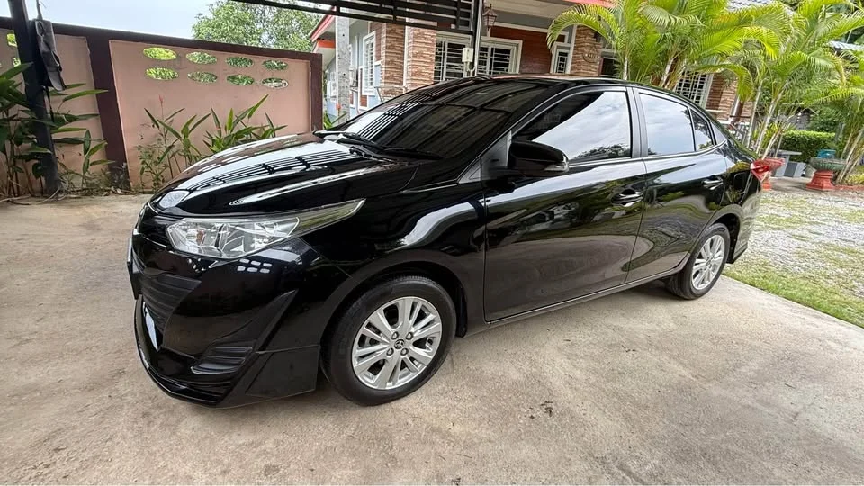 2018 Toyota Yaris III 2
