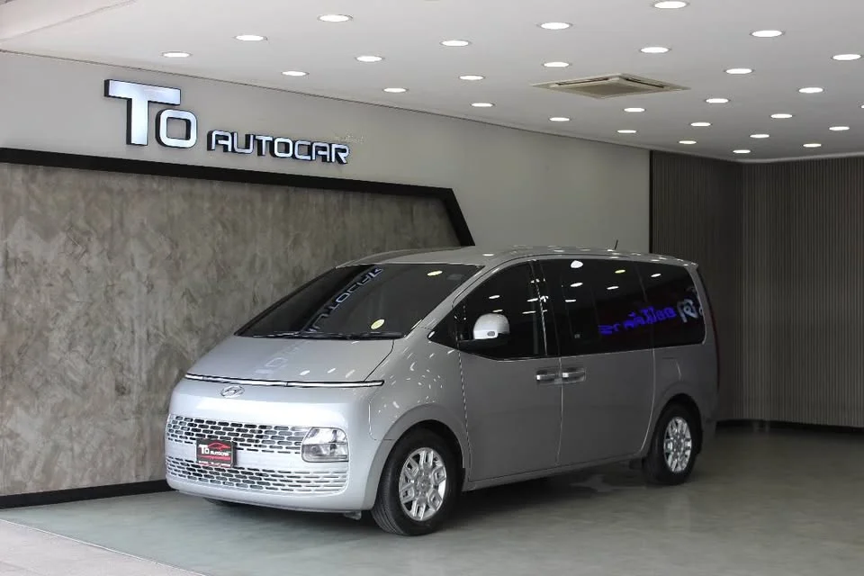 2021 Hyundai Staria US4 3