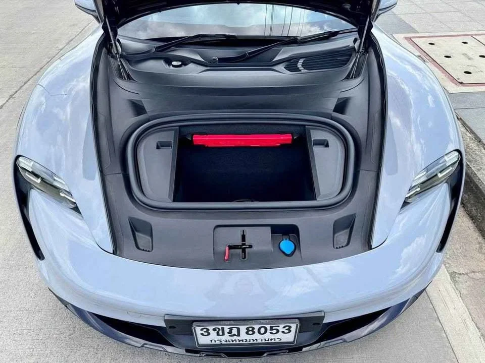 2022 Porsche Taycan 9J1 3