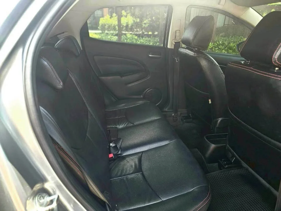 2012 Mazda 2 II 2