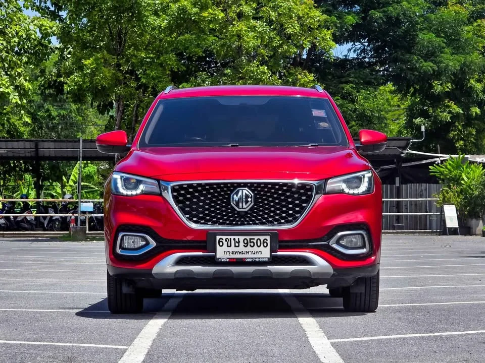 2019 MG HS 3