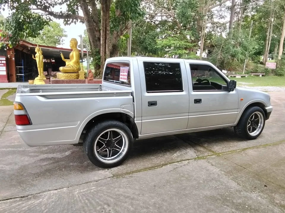 1998 Isuzu Faster Dragon Eyes III 2