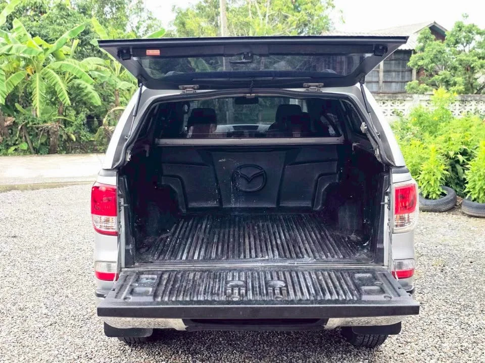 2012 Mazda BT-Series II 2
