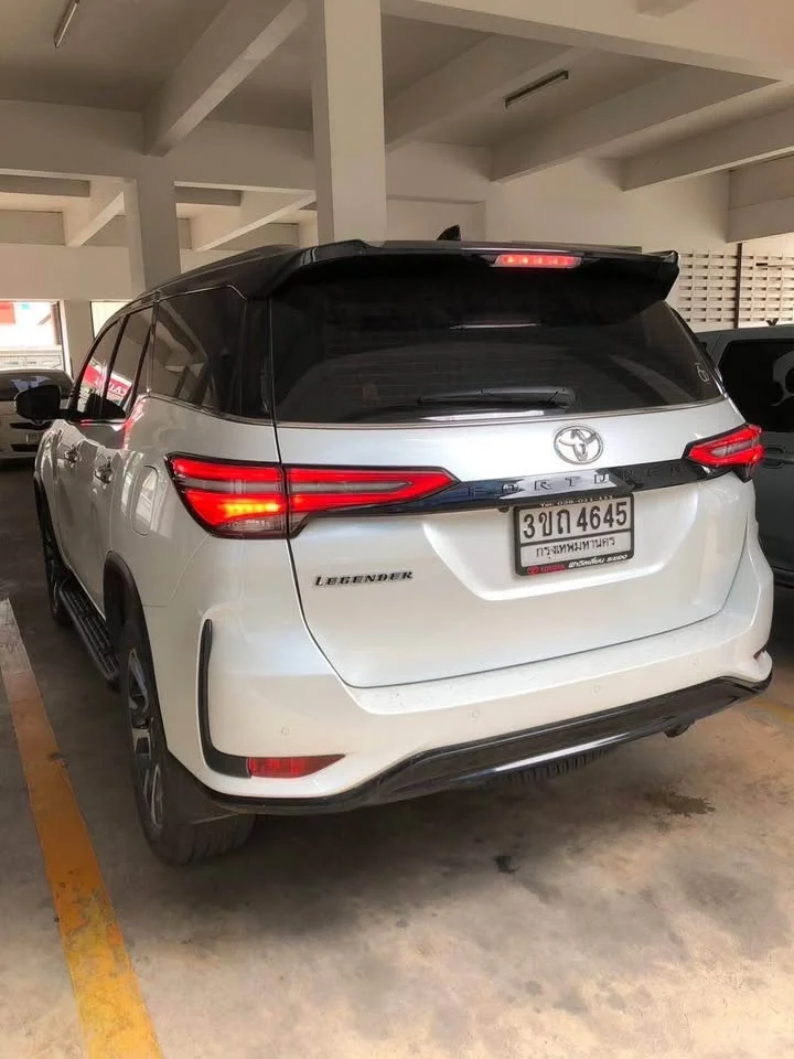 2022 Toyota Fortuner II 3