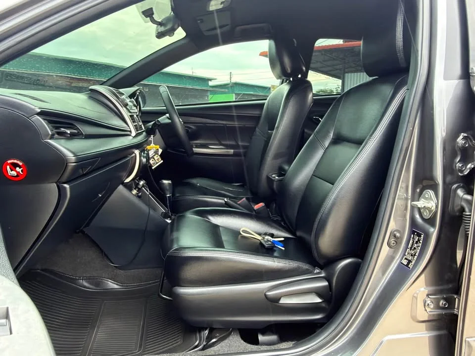 2015 Toyota Yaris III 3