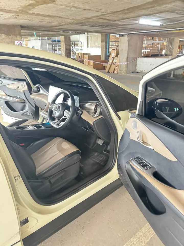 2023 BYD Dolphin 3