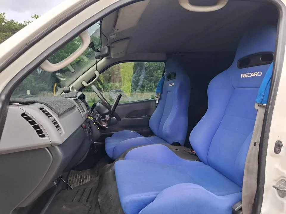 2009 Toyota HiAce V (H200) 2