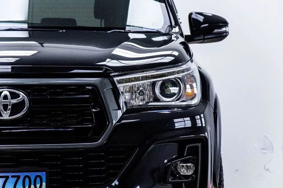 2019 Toyota Hilux VIII 2