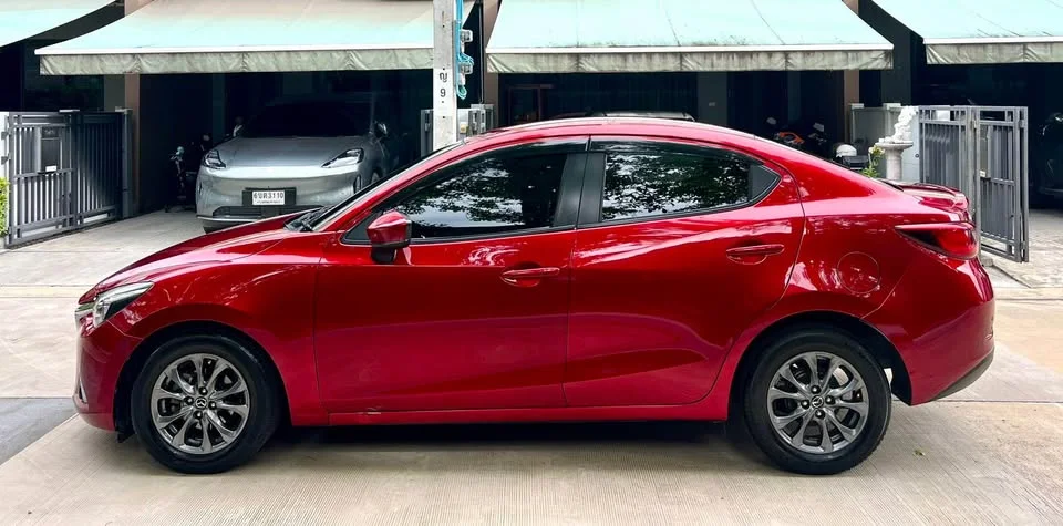 2019 Mazda 2 III 3