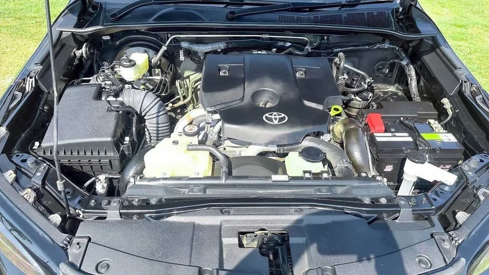2023 Toyota Fortuner II 2